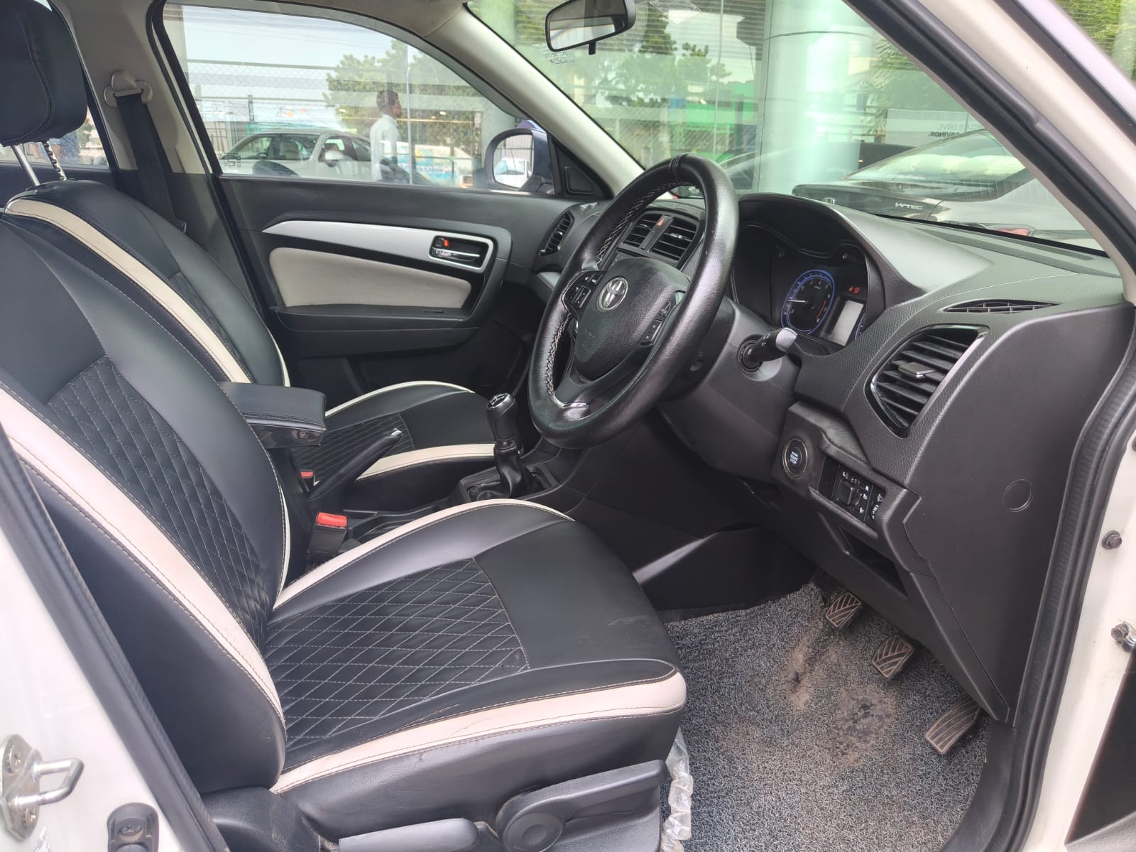 Toyota Urban Cruiser(2020-2023) High Grade At